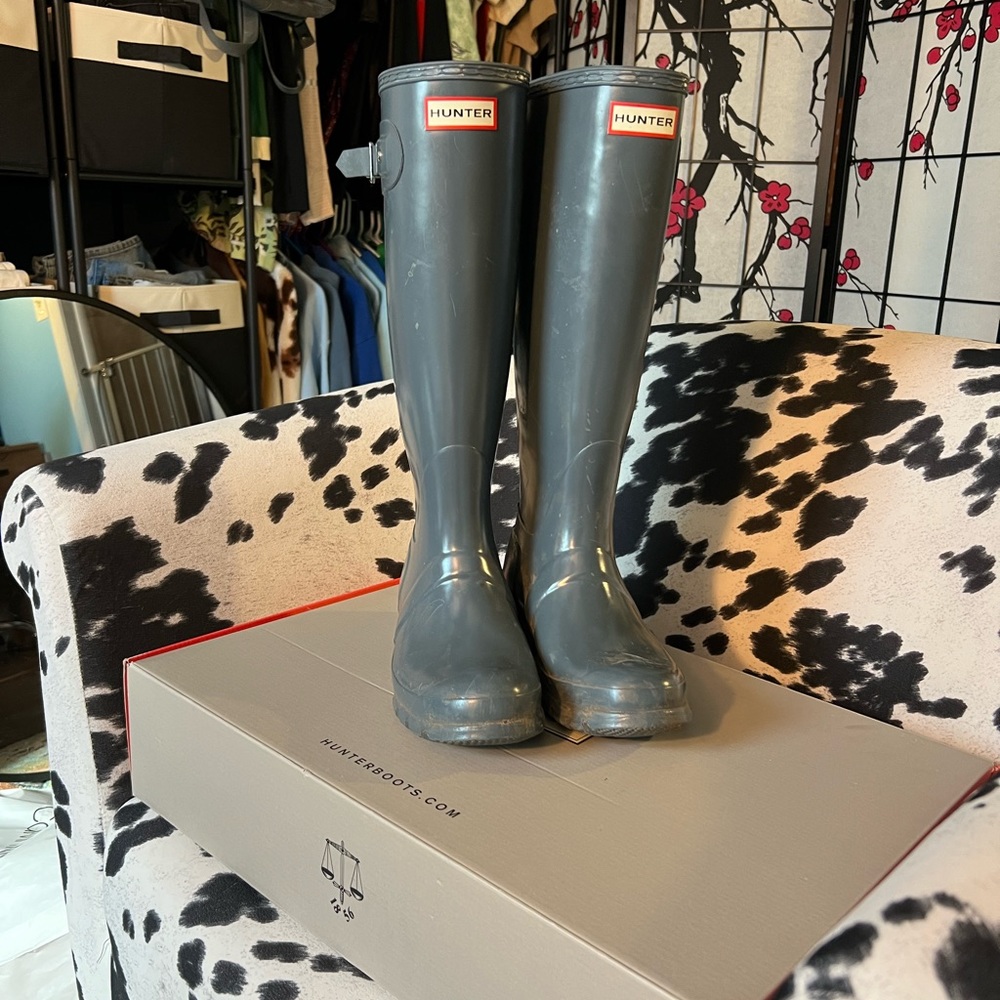 Rarely Worn graphite grey tall hunters